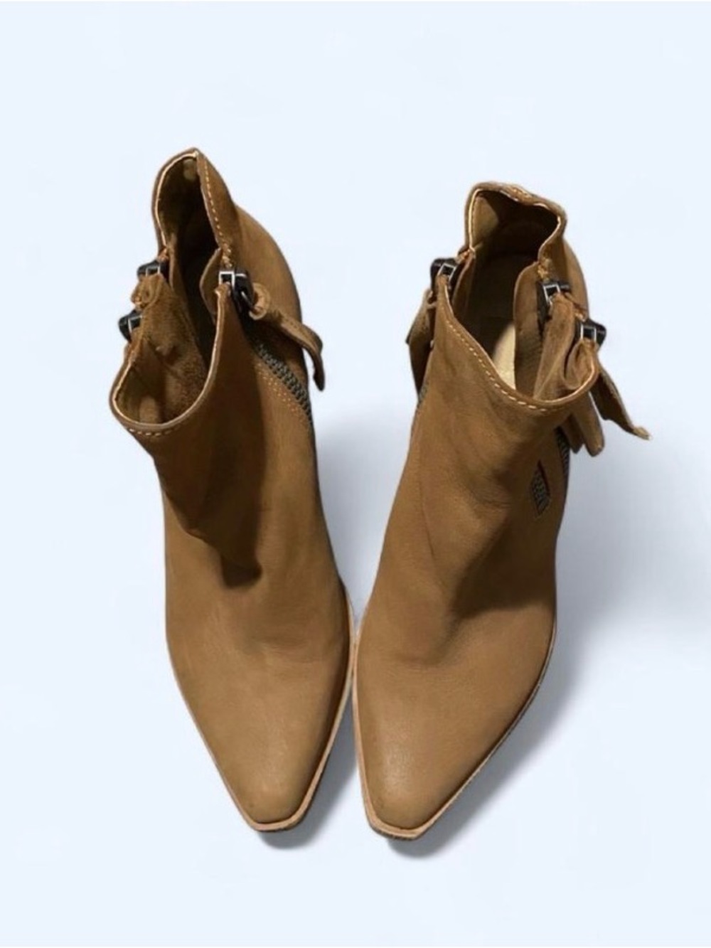 Dolce Vita Tan Pointed Ankle Booties with Zippers. Worn 2 times. EUC, SOFT!
